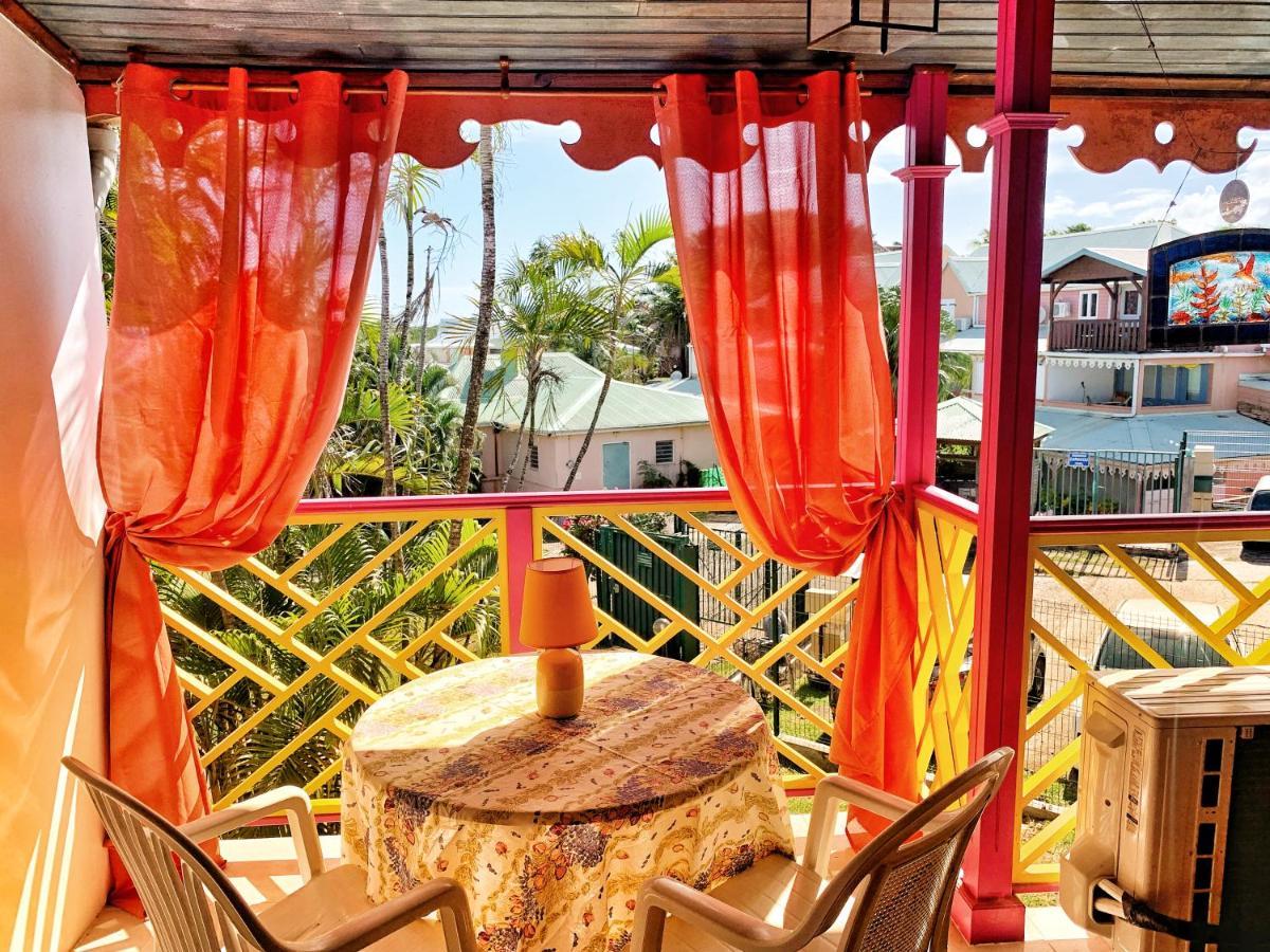 Appartement Duplex Climatise Avec Wi-Fi - Plage Pointe Marin A Pieds, Recemment Renove Sainte-Anne Luaran gambar